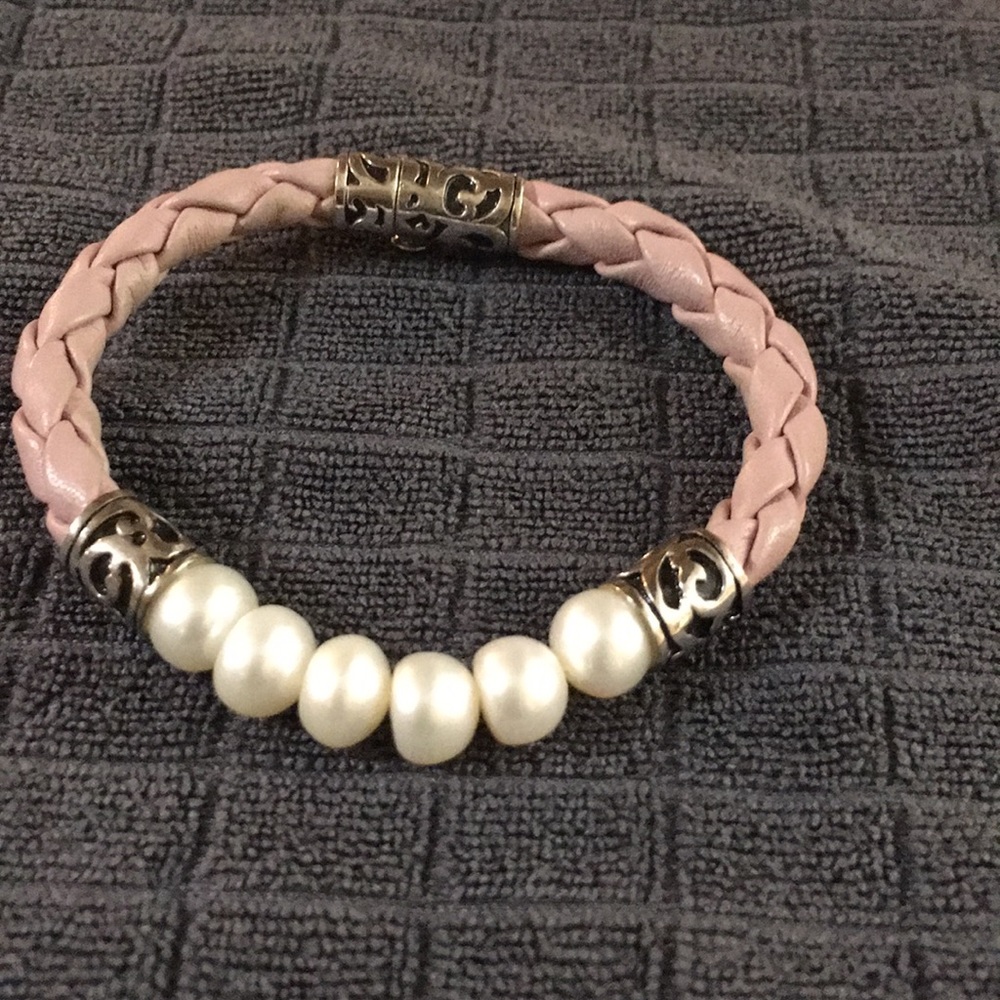 Honora leather and pearl bracelet